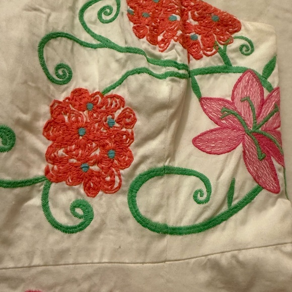 Lilly Pulitzer Strapless White Dress with Pink and Green Floral Design - Picture 4 of 10